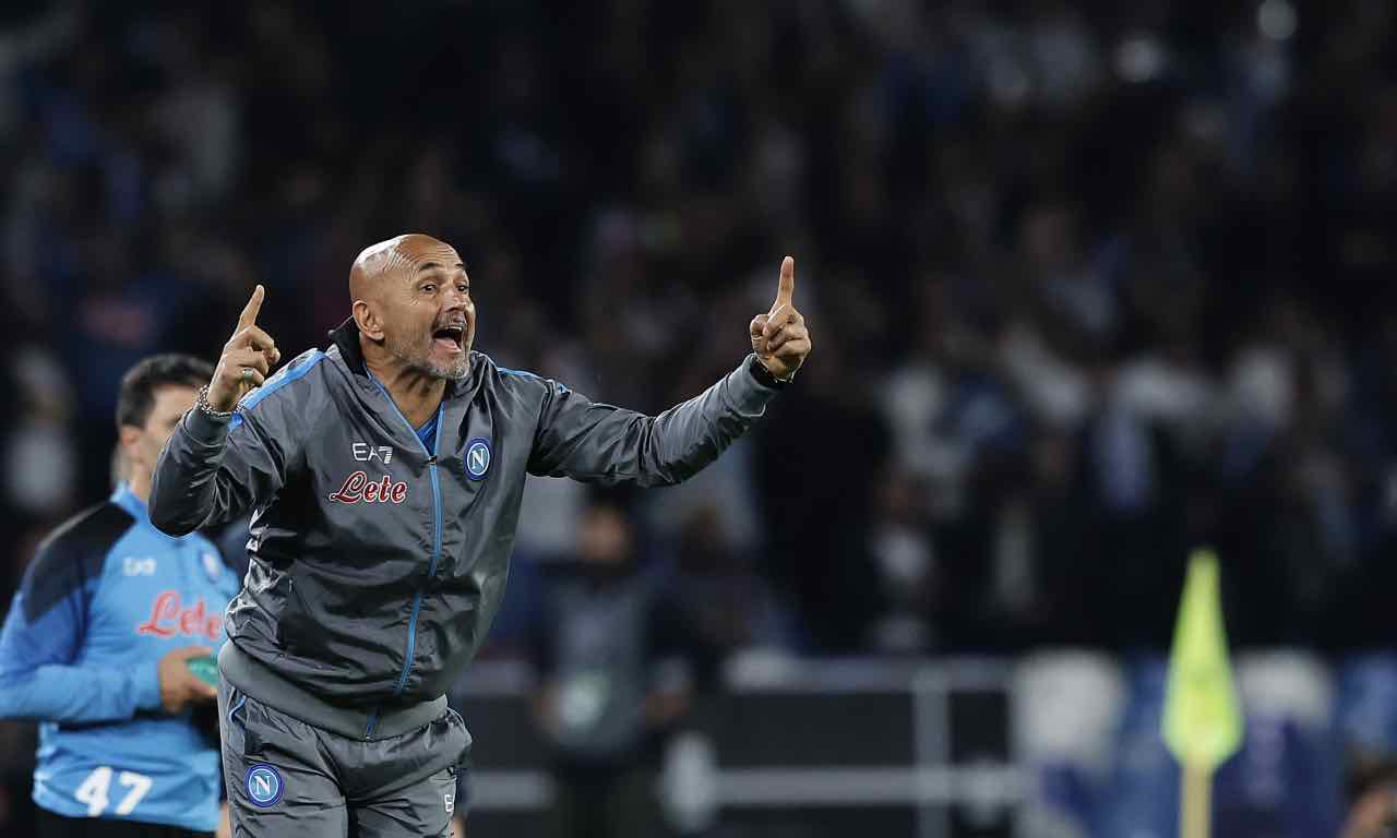 Spalletti indica al Napoli come schierarsi in campo