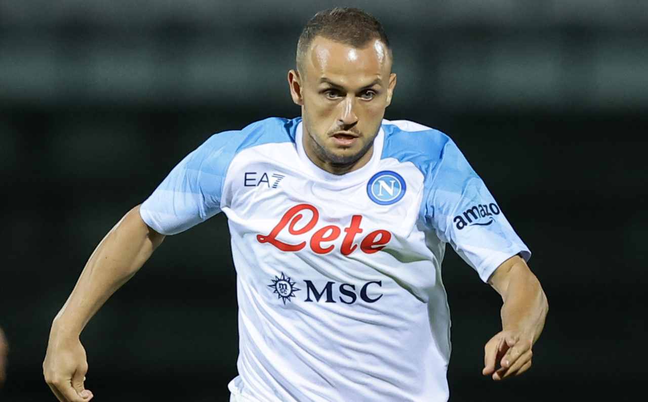 Napoli, Lobotka in azione