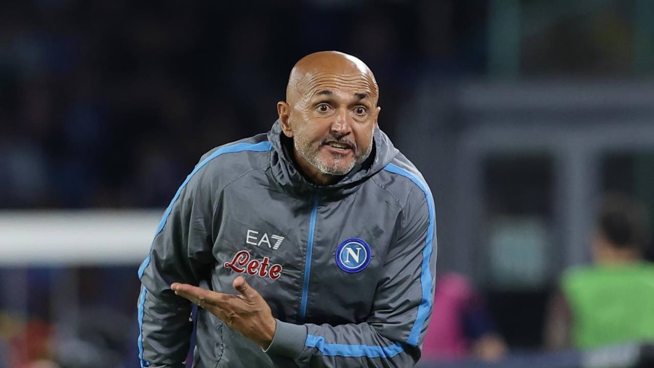 Luciano Spalletti pensieroso