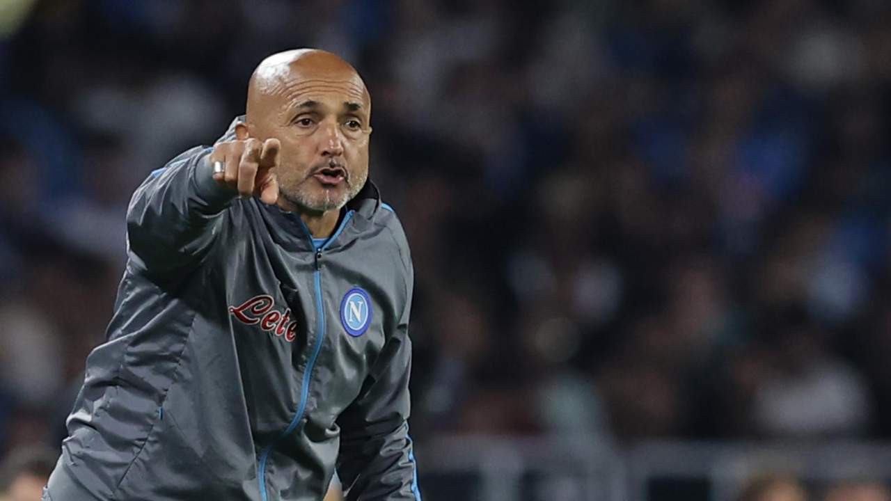 Spalletti dà indicazioni Napoli