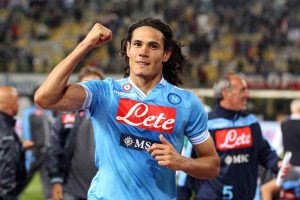 Cavani firma il rinnovo