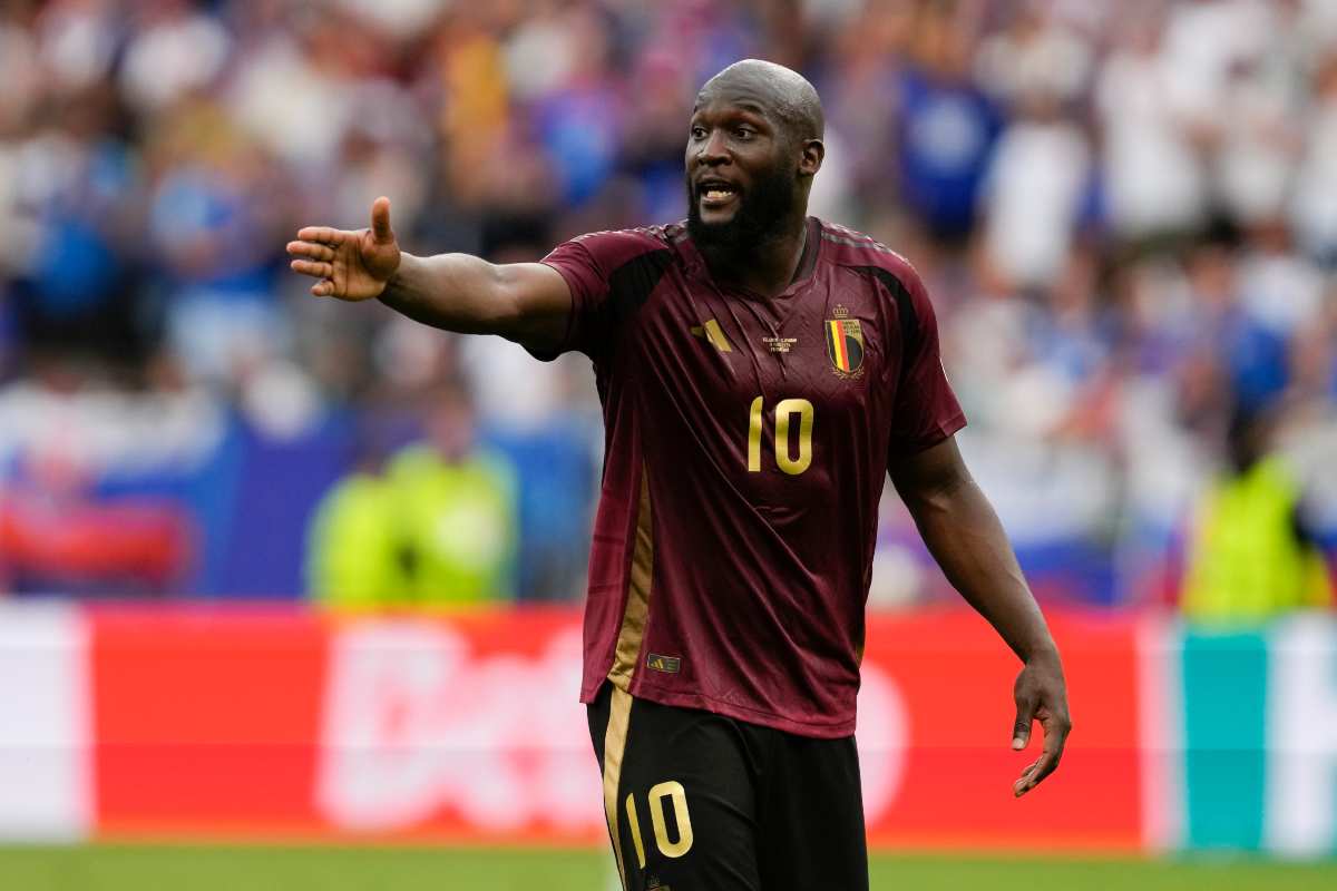 Niente Belgio per Lukaku, rimane a Napoli