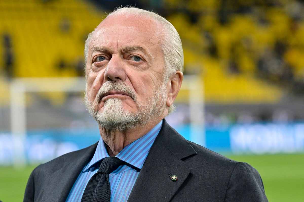 Bocciatura per Raspadori, De Laurentiis non si dà pace