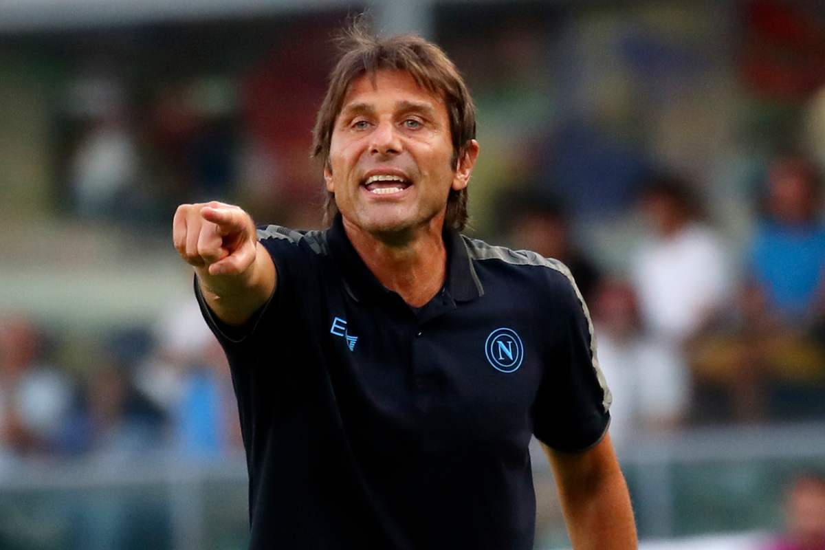 Conte Napoli cambio modulo