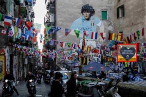 Oltraggio al Murales Maradona