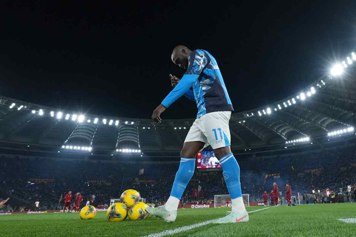 Romelu Lukaku del Napoli a testa bassa