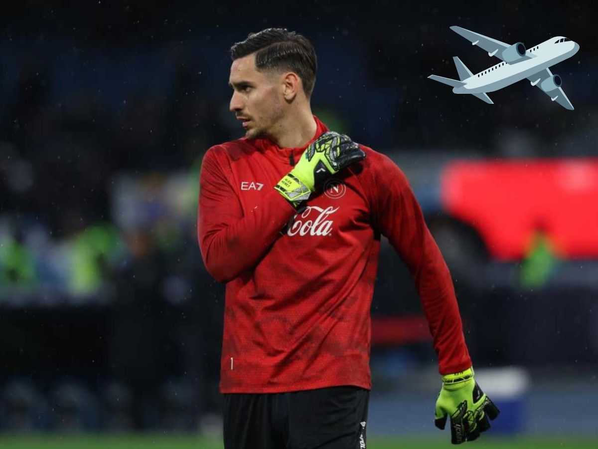 Alex Meret, portiere del Napoli, e un aereo in partenza